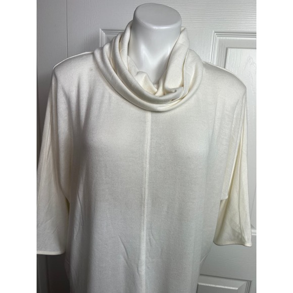 Terre Bleue Cowl Neck Fringe Sweater Size M NEW - Picture 3 of 10